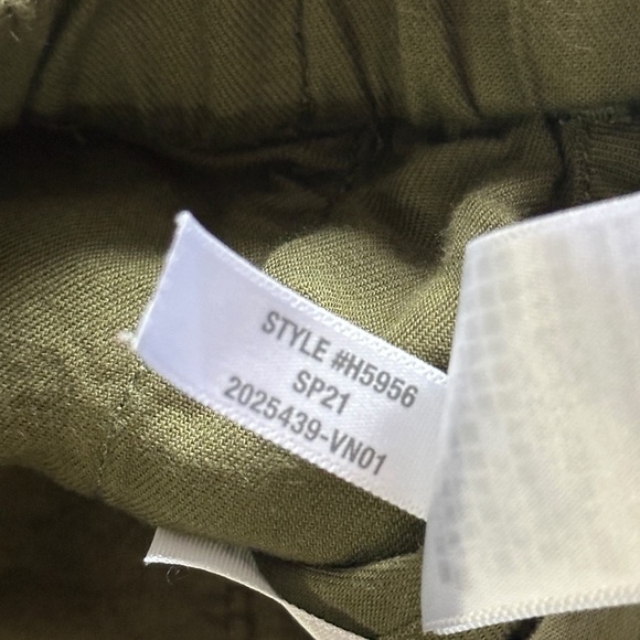 Madewell Pull-On 3.5” Shorts in Desert Olive Green Women’s Small H5956 - Picture 8 of 8